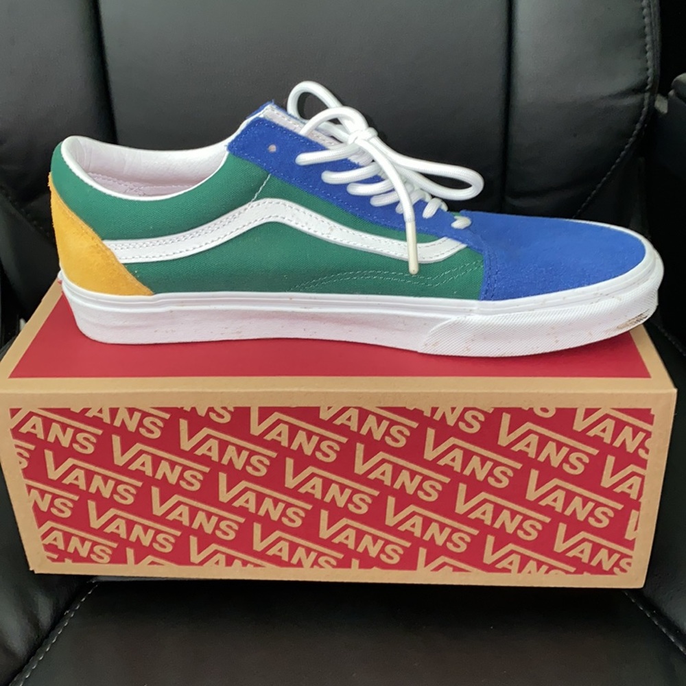 Vans MultiColor Men's Shoes